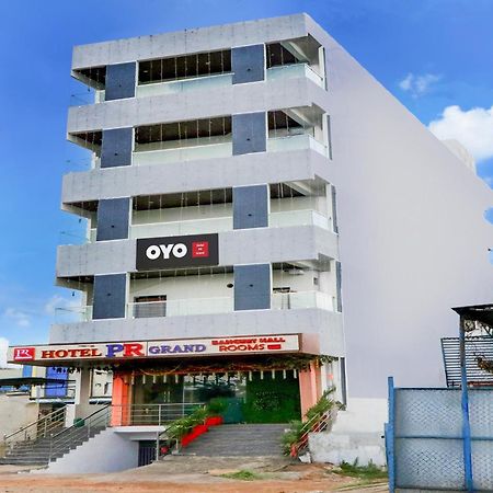 Hotel O Pr Grand Khammam Εξωτερικό φωτογραφία