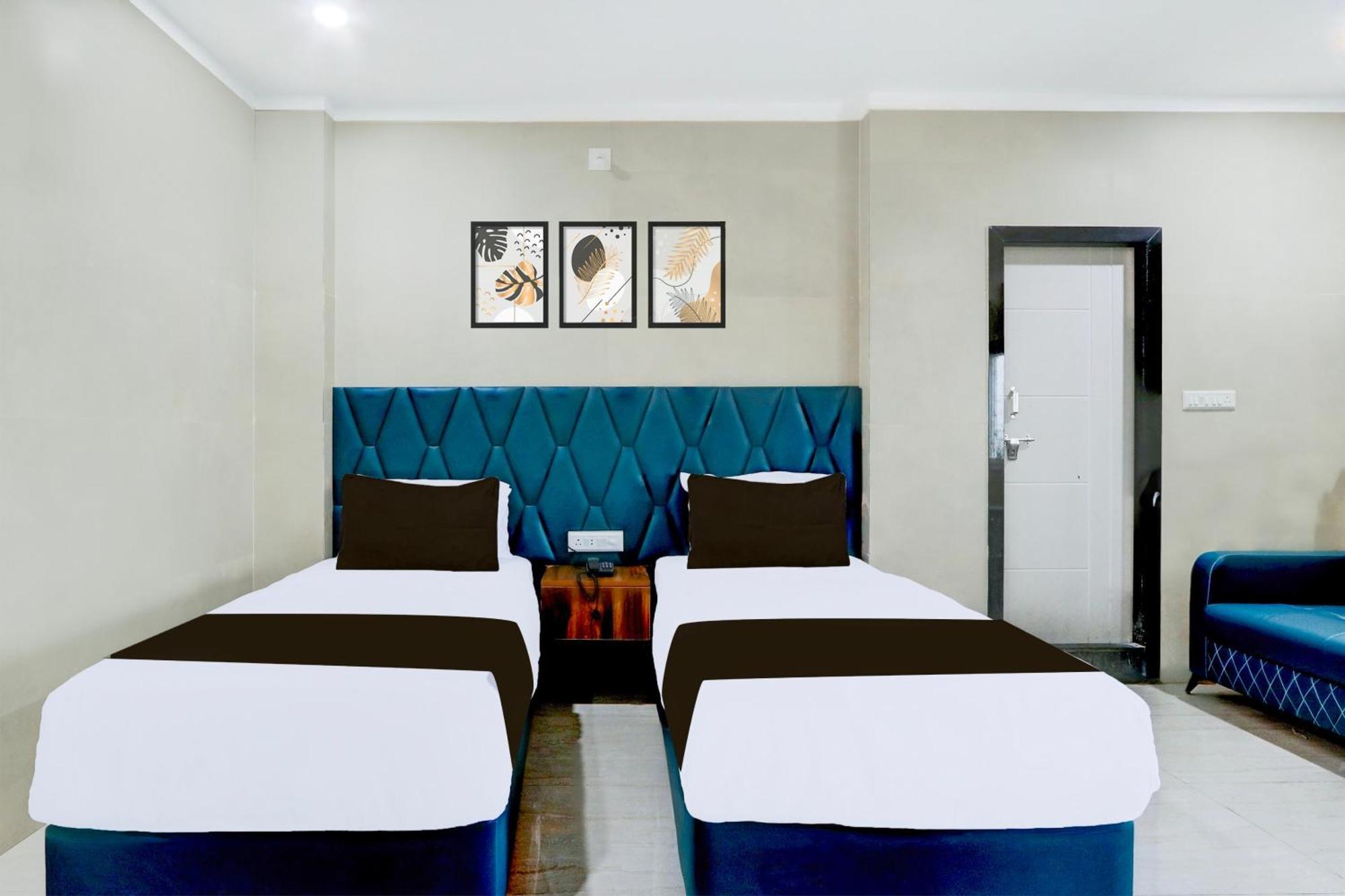 Hotel O Pr Grand Khammam Εξωτερικό φωτογραφία