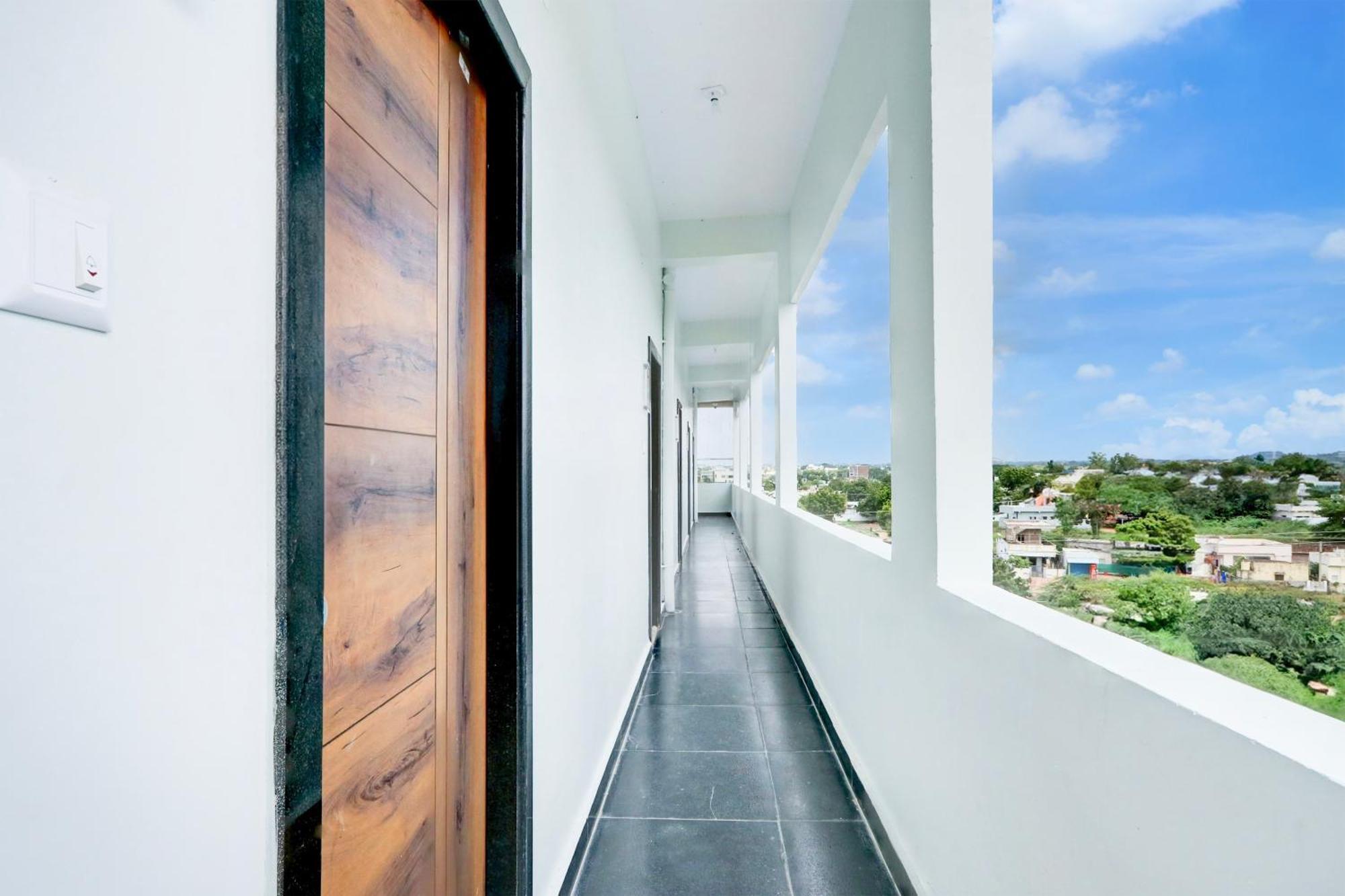 Hotel O Pr Grand Khammam Εξωτερικό φωτογραφία