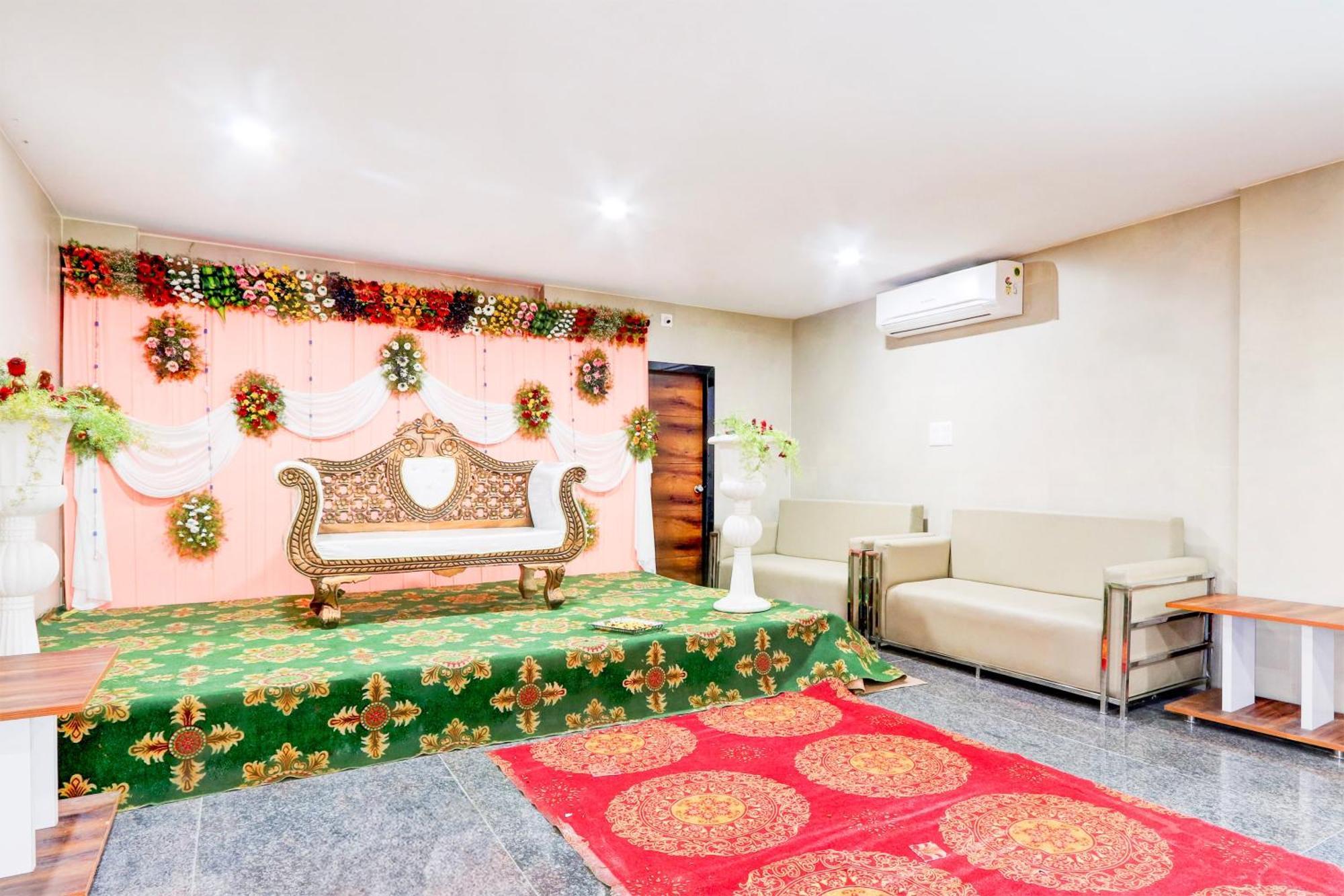 Hotel O Pr Grand Khammam Εξωτερικό φωτογραφία