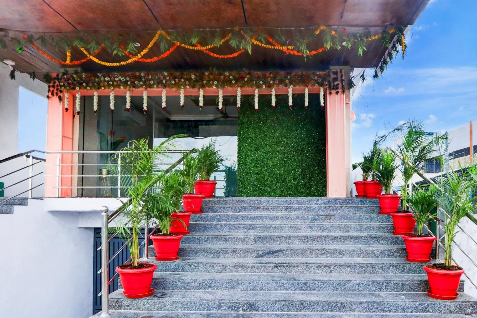 Hotel O Pr Grand Khammam Εξωτερικό φωτογραφία